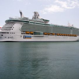 independence_of_the_seas-4