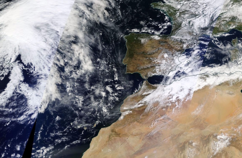 The remnants of Hurricane Joaqu&iacute;n in the Atlantic Ocean